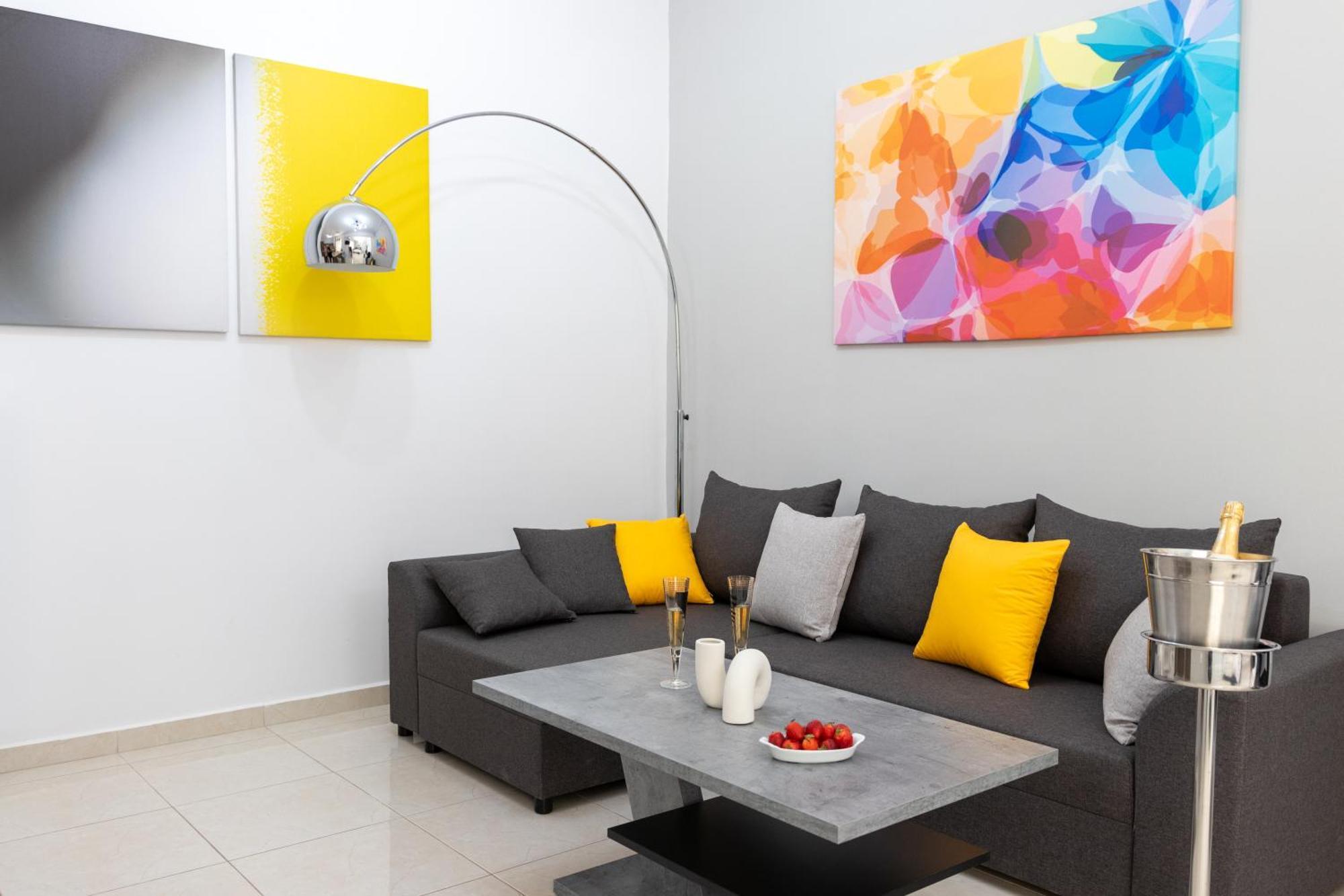 H4 Art Sparta Apartment Exteriér fotografie